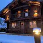 Chalé Alpen Lounge *