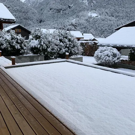Alpen Lounge *
