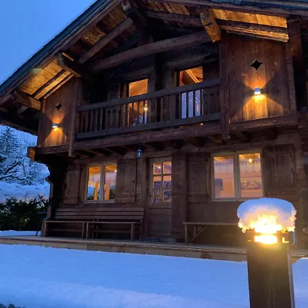 Chalé Alpen Lounge *